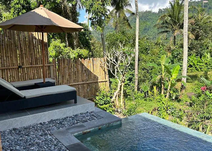 Villa Dewi Teduh *