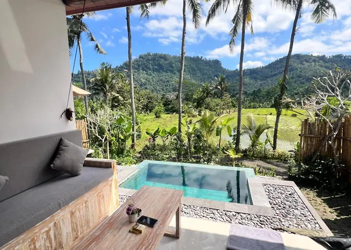 Villa Dewi Teduh